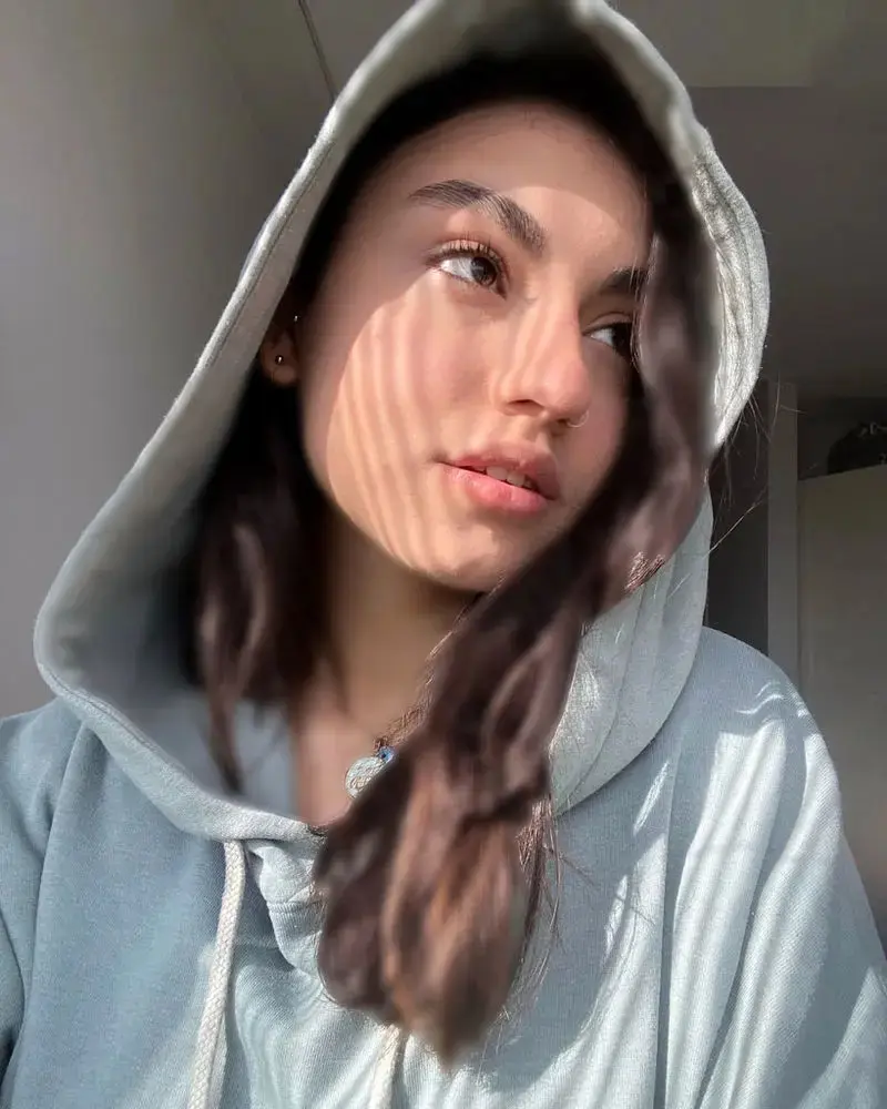 نیکی نصیریان