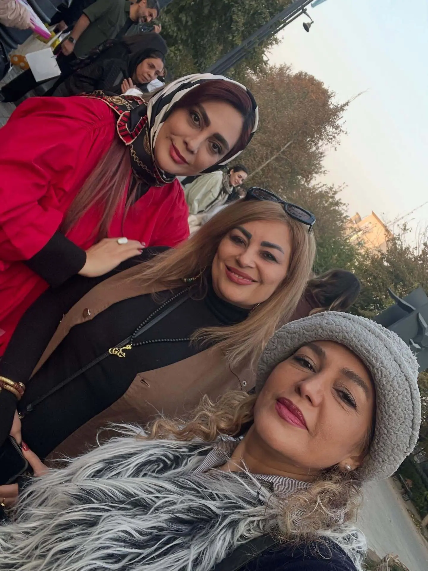 حمیرا ریاضی و نسیم ادبی در کنسرت گروه نهال