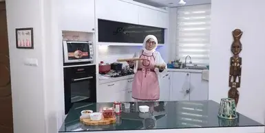 خاطره حاتمی