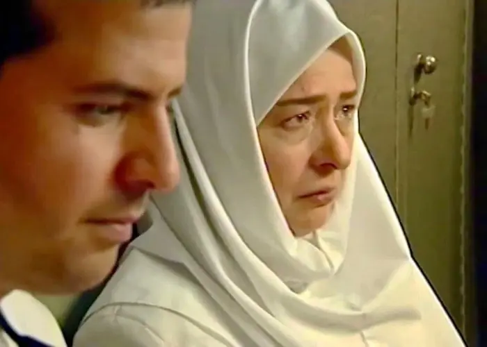 آزیتا حاجیان