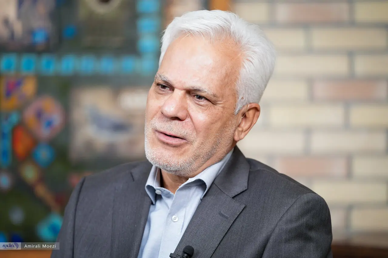 روایت سردار طلایی از اعتراضات کوی دانشگاه، لباس شخصی‌ها، گشت ارشاد، حجاب، بازگشت شیرین عبادی به تهران و .../ اکنون در جامعه نارضایتی عمومی وجود دارد