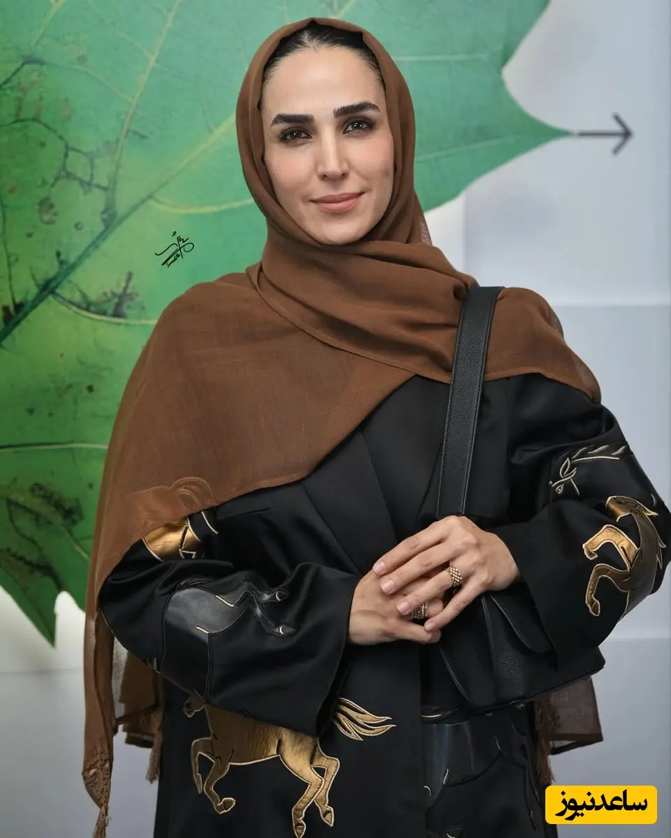 گلاره عباسی