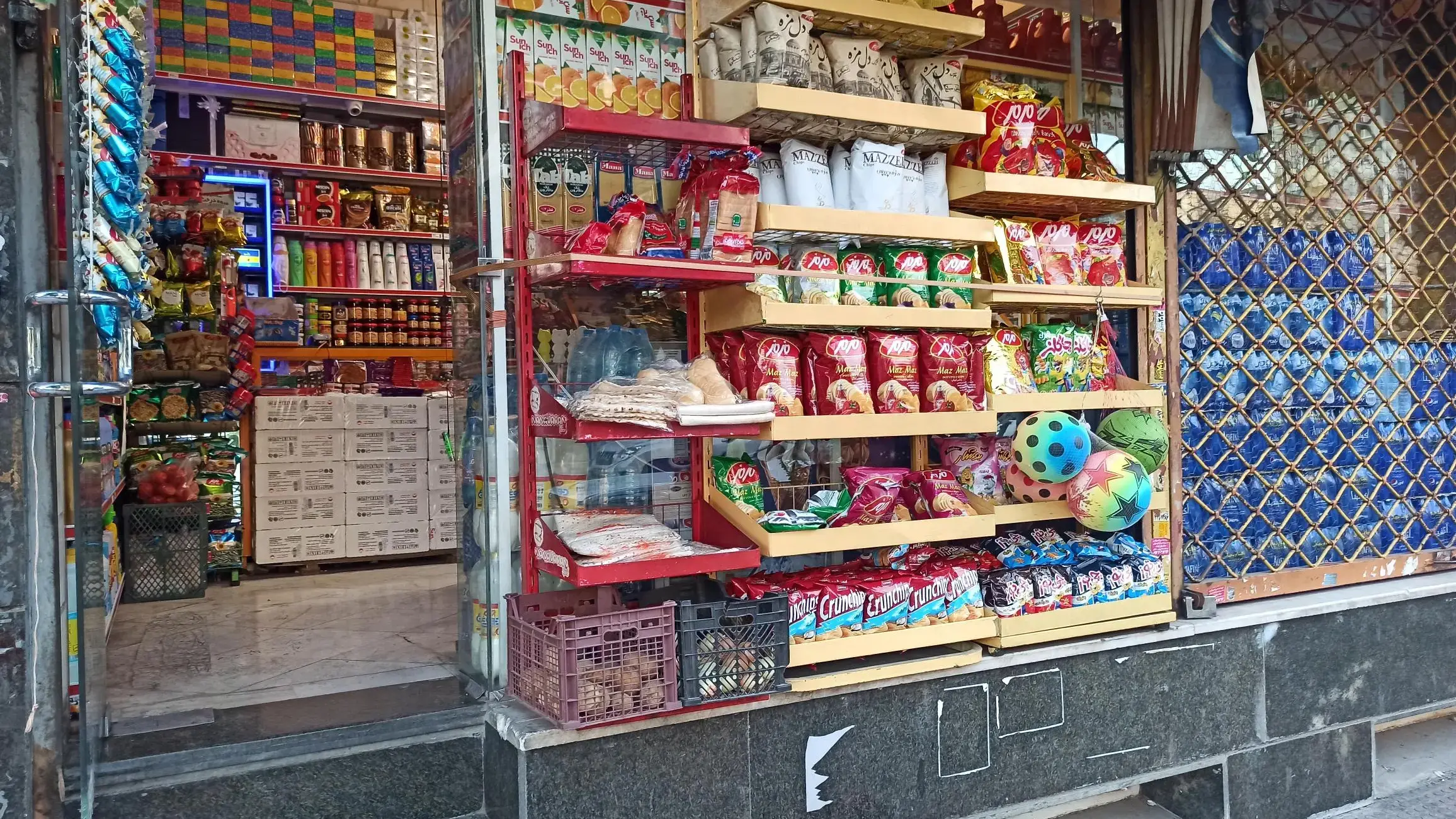 تورم-مواد-غذایی