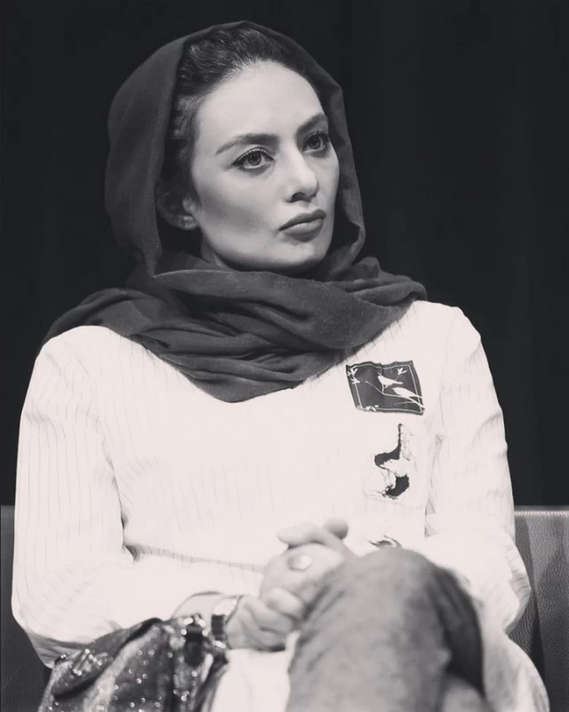 زیبایی خیره کننده مادر چشم رنگی یکتا ناصر کنار دختر معروفش !!
