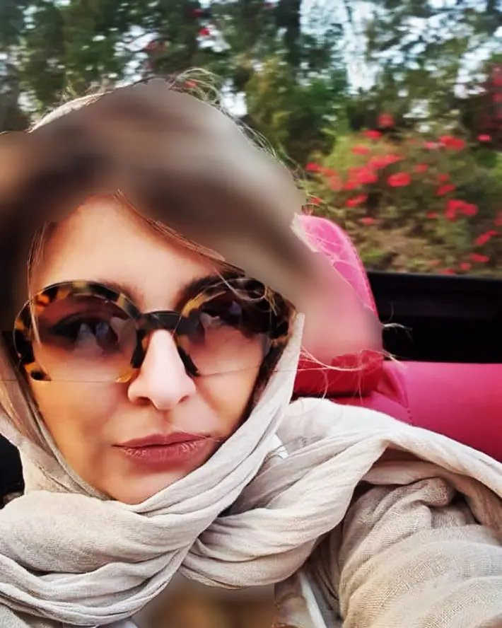 ساره بیات