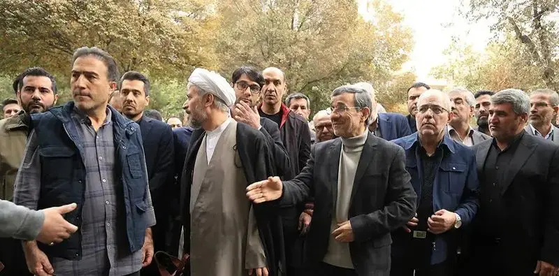 تشیع جنازه خواهر احمدی نژاد