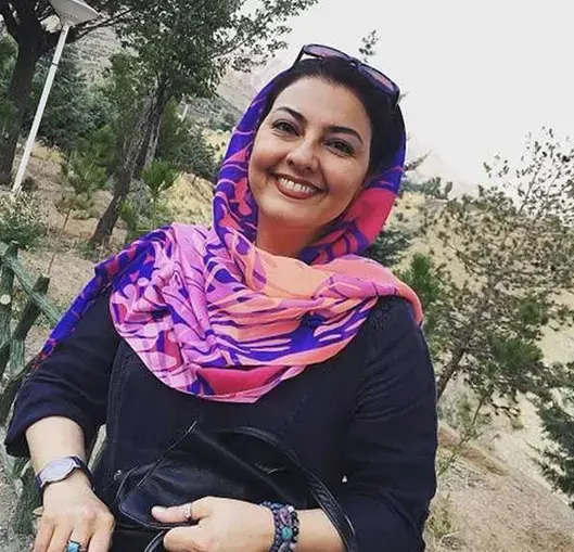 آناهیتا همتی