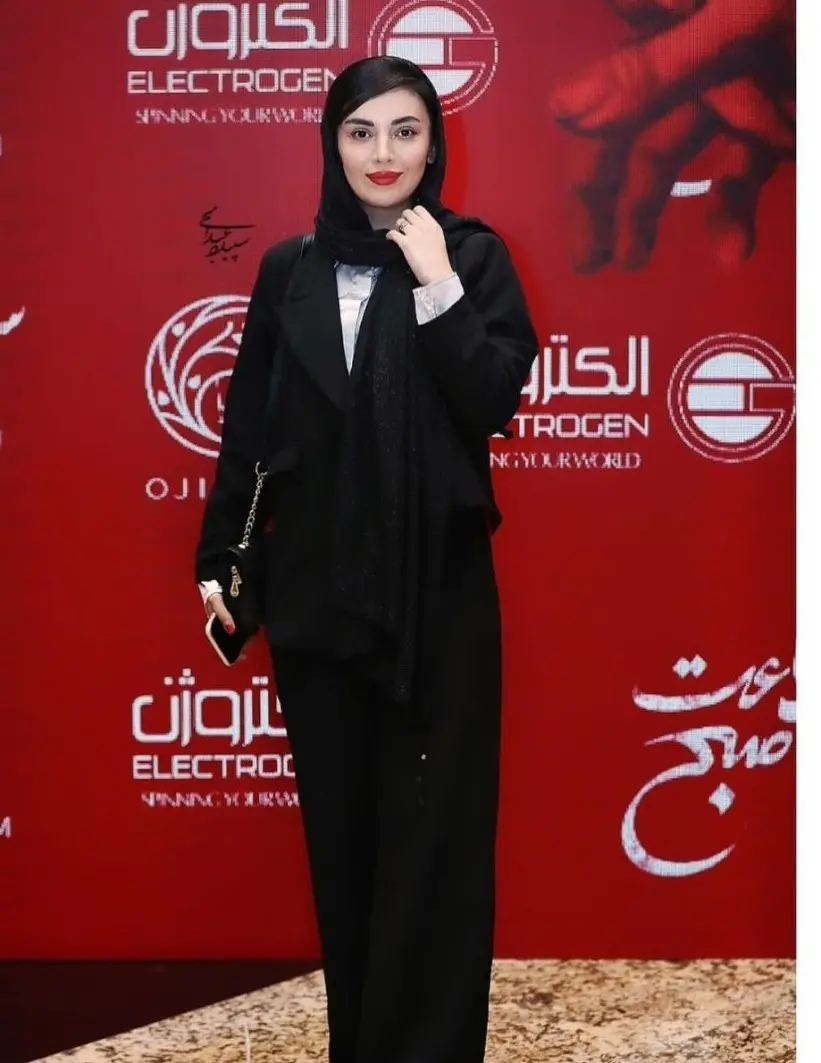 مهشید جوادی