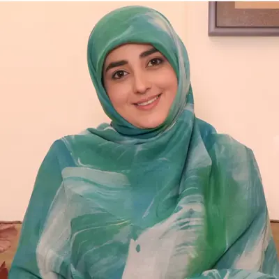شوک شوک شوک/ کتک خوردن ستاره سادات قطبی از شوهرش