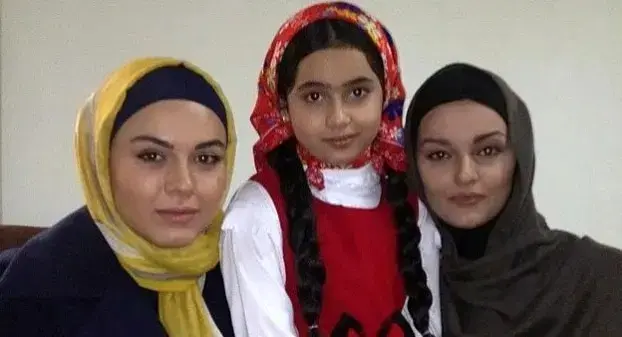 mobina.atashi83_1417702618_868074937468196181_1508018460