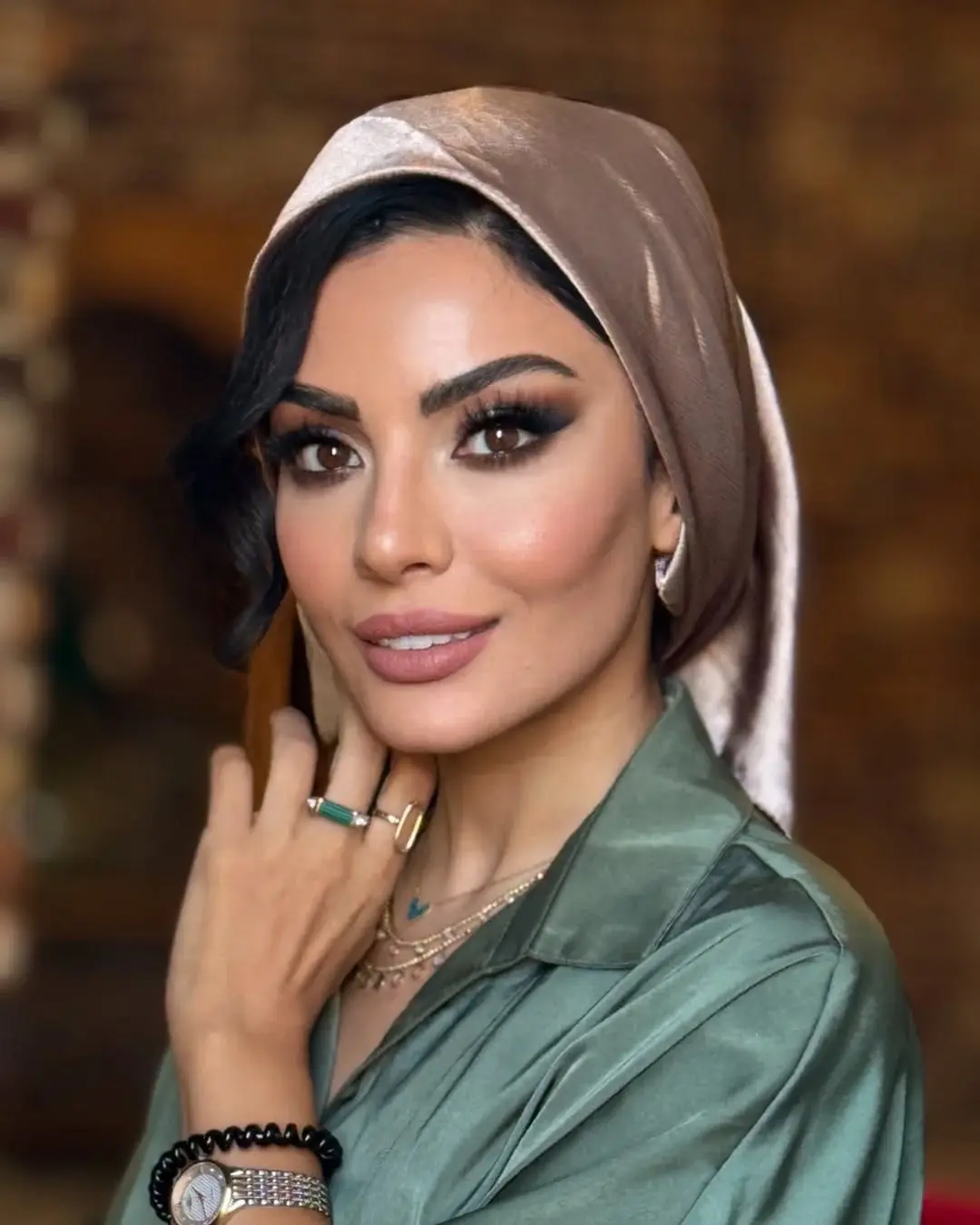 نگاه متفاوت صحرا اسداللهی