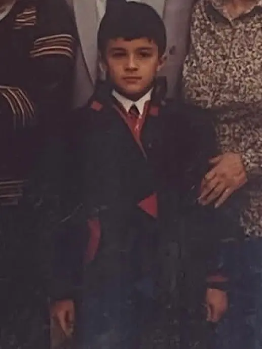 عکس کودکی امیر جدیدی