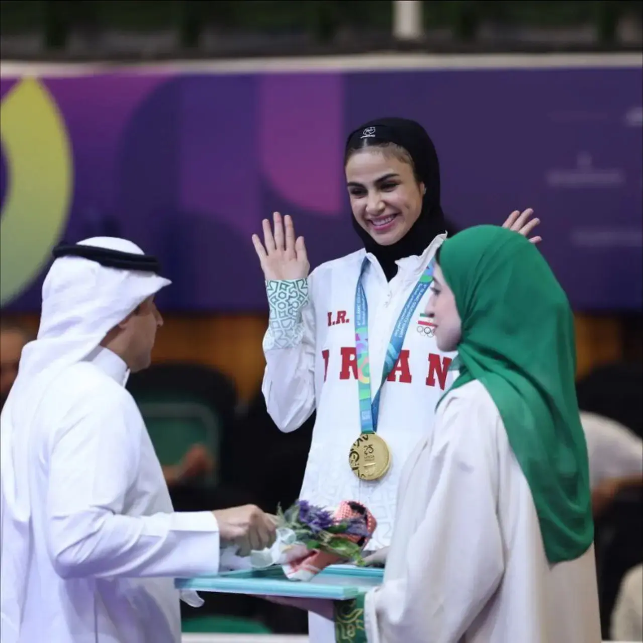 photo_2025-11-12_15-54-35