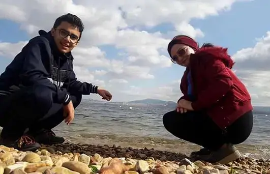 رقیه شادخواه