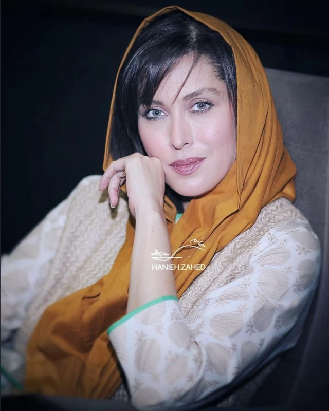 مهتاب کرامتی