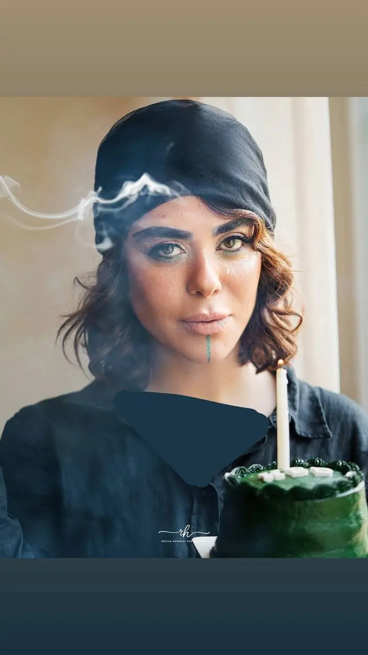 عکس اول از تولد الهام اخوان