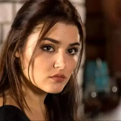 جواهرات شگفت‌انگیز هانده ارچل که ذهن‌تان را احاطه می‌کند! + عکس