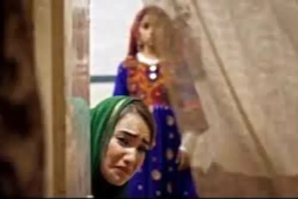 سرنوشت تلخ این دختران ایرانی در خانواده / بلایی که فقر بر سرشان آورد