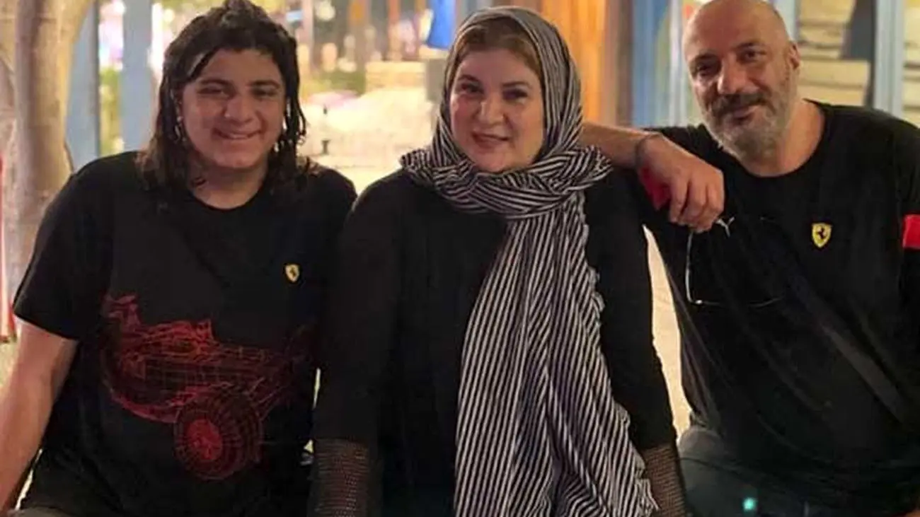 تغییرات چهره خیلی زیبا هما پایتخت خارج از سریال ! / جذابیت خاص خانم بازیگر با رنگ موی جدید !