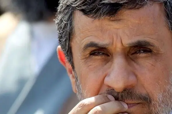 مشاور فرهنگی دولت احمدی‌نژاد فاش کرد /توصیه جنجالی رئیس‌جمهور سابق برای اعدام موسوی، کروبی و خاتمی + فیلم