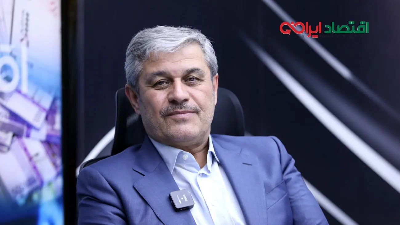 بالابردن قیمت بنزین،دست کردن توی جیب مردم است/ خودرو 10میلیاردی را 2میلیارد بفروشید، بعدش قیمت بنزین را 10هزارتومان کنید