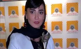 عکس هم آغوشی ناگهانی مینا وحید با این مرد / این عکس خصوصی است!