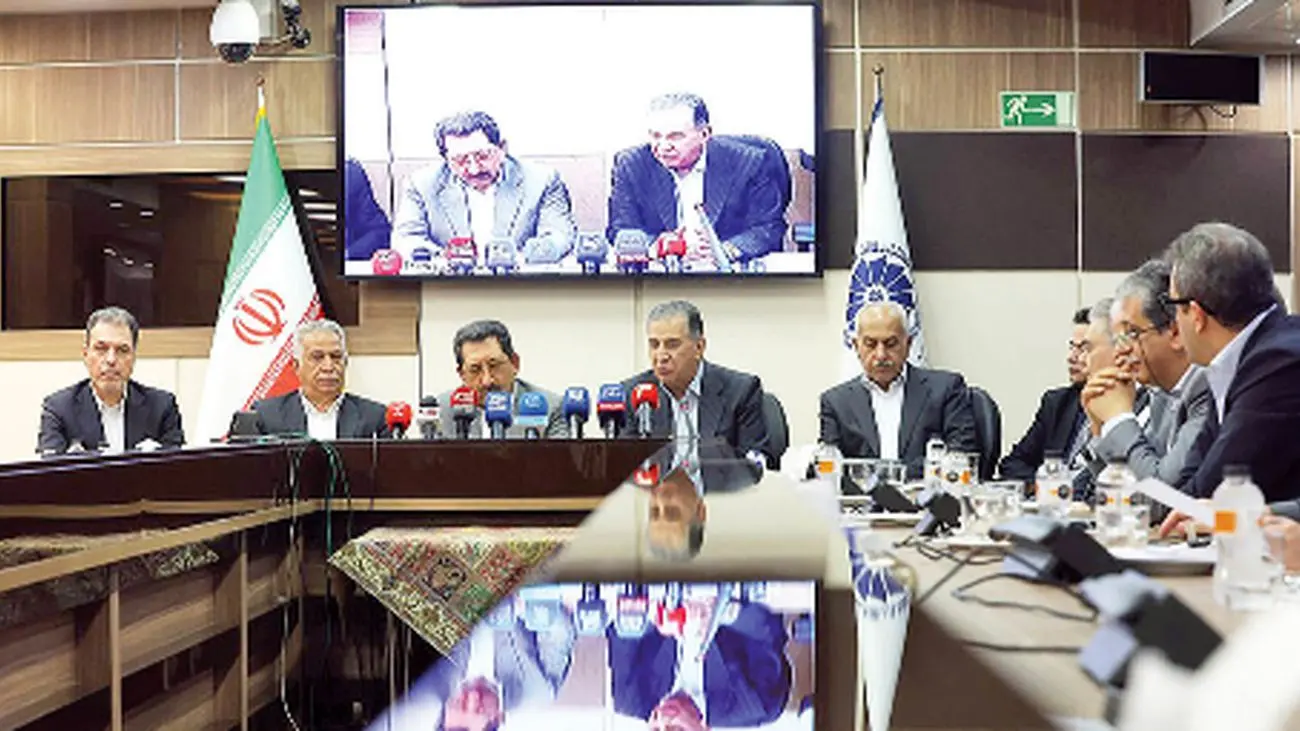 «اتابک» در میان منتقدان