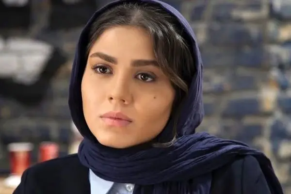 بیوگرافی کامل آزاده زارعی و ناگفته‌های زندگی خصوصی او و همسرش