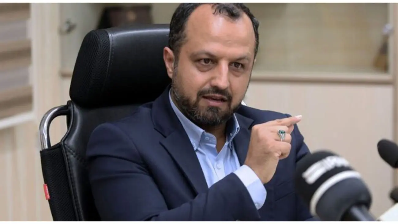 خاندوزی بالاخره تابلو بورس را دید! / واکنش دیرهنگام وزیر اقتصاد به سقوط بورس تهران
