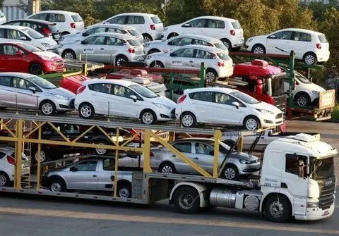 اولین عکس ها از خودروهای وارداتی به کشور