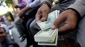 سقف رشد تاریخی دلار می شکند؟ / تاخت و تاز صنایع دلاری محور