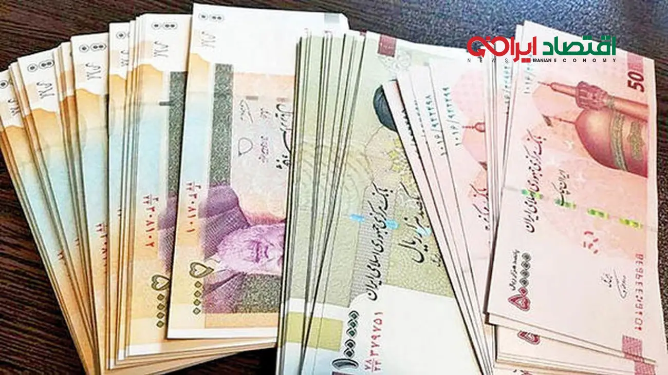 ارزش دلاری حقوق ها در ایران چقدر افت کرد؟