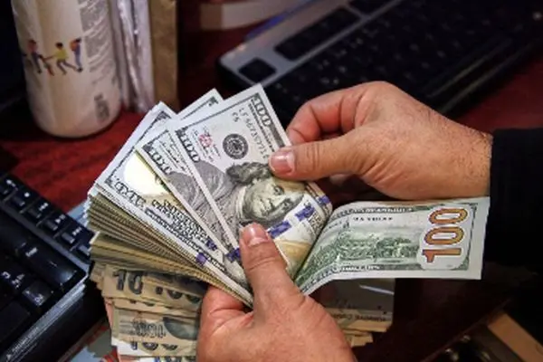 خبر مهمی که دلار را لرزاند؛ منتظر کاهش قیمت‌ها باشیم ؟!