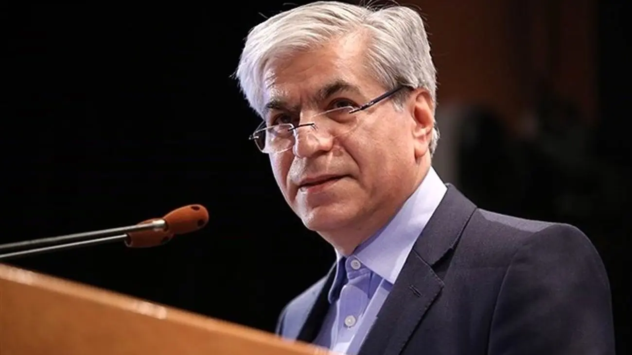 بانک مرکزی مانند آتشنشانی است که باید آتش را خاموش کند/ مسئول کنترل نرخ ارز و تورم است اما باید اختیار داشته باشد
