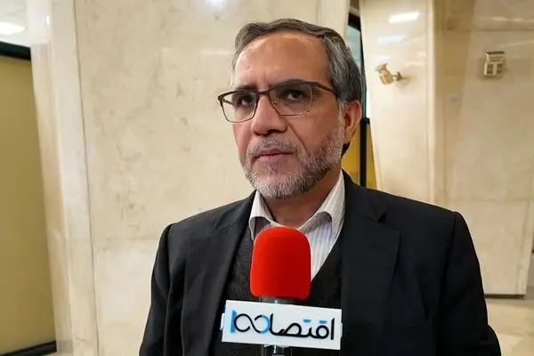 نقشه راه برای کنترل بازار ارز وجود دارد/نهاد های امنیتی هماهنگی منسجمی برای برخورد با شبکه های اخلالگر دارند +فیلم