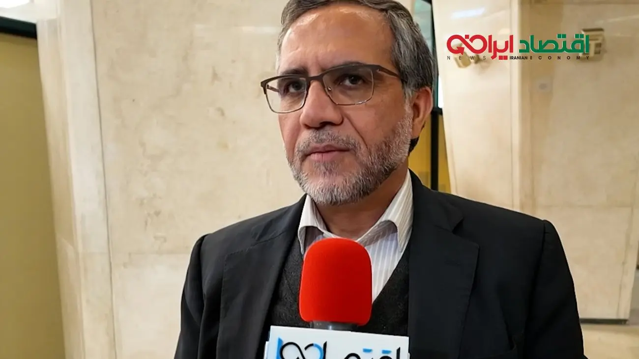 نقشه راه برای کنترل بازار ارز وجود دارد/نهاد های امنیتی هماهنگی منسجمی برای برخورد با شبکه های اخلالگر دارند +فیلم