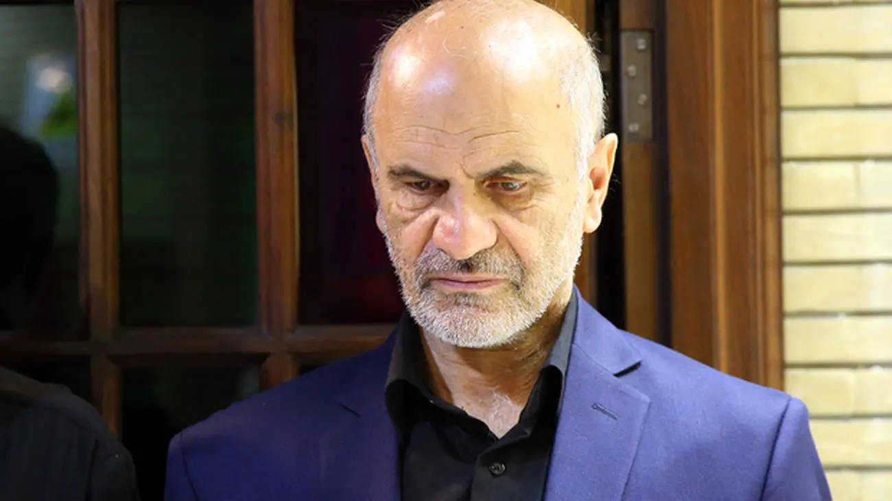 میلیونها شاغل صنعتی ترجیح می دهند مسافرکشی کنند / درآمد مسافرکشها، حدود دو برابر دستمزد کارگران صنعتی کشور است