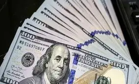 دلار زیر سایه احتیاط/فروشنده‌ها به صف شدند!