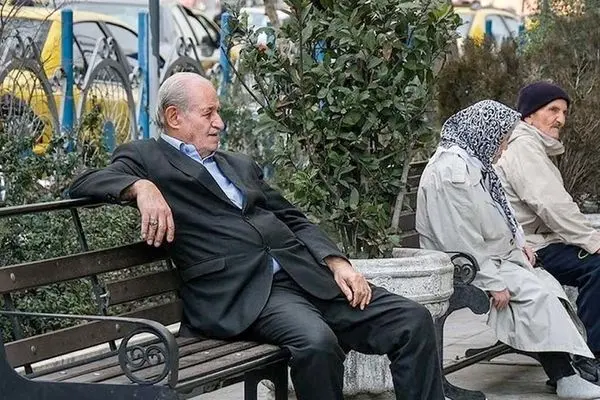 خبر داغ برای این  افراد / حساب بازنشستگان پرپول شد 