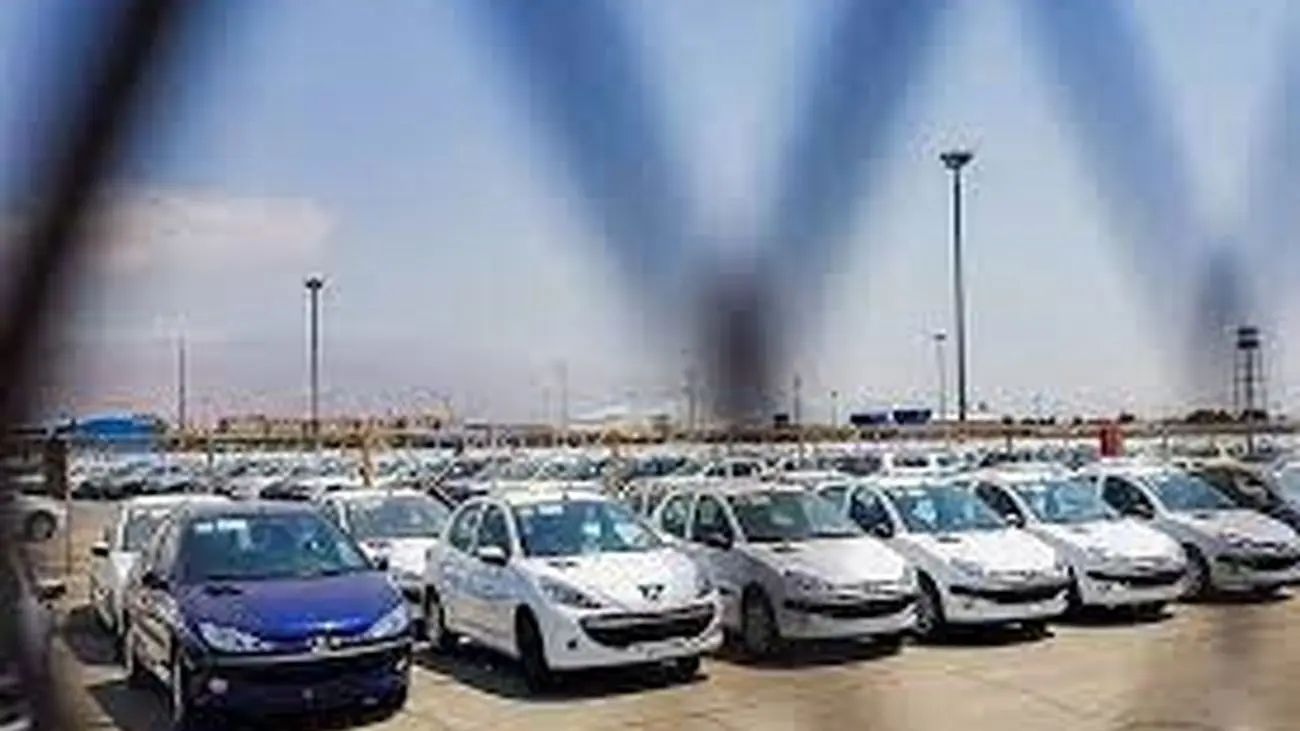 بازار خودرو قفل شد