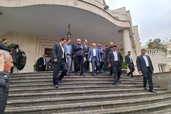 پاسخ پزشکیان به سوالی درباره زمان رفع فیلترینگ