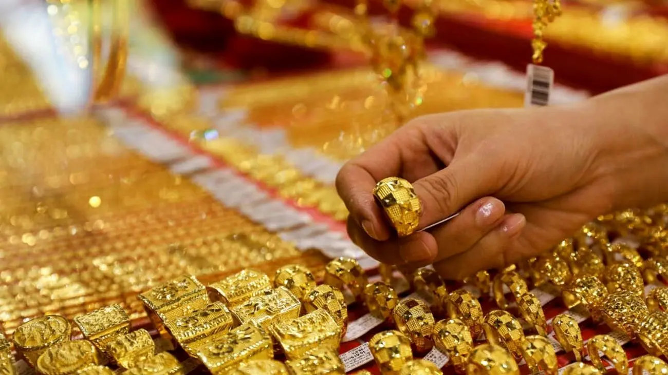 با آبلیمو و نمک طلای اصل را از بدل تشخیص دهید