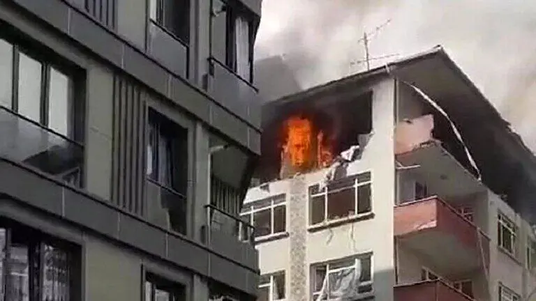 وقوع سیل و آتشسوزی در استانبول ترکیه