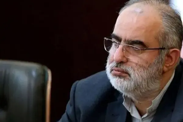 انتقاد حسام‌الدین آشنا از قالبیاف: هر نوشته‌ای را که دستتان رسید، با صدای بلند نخوانید!‌