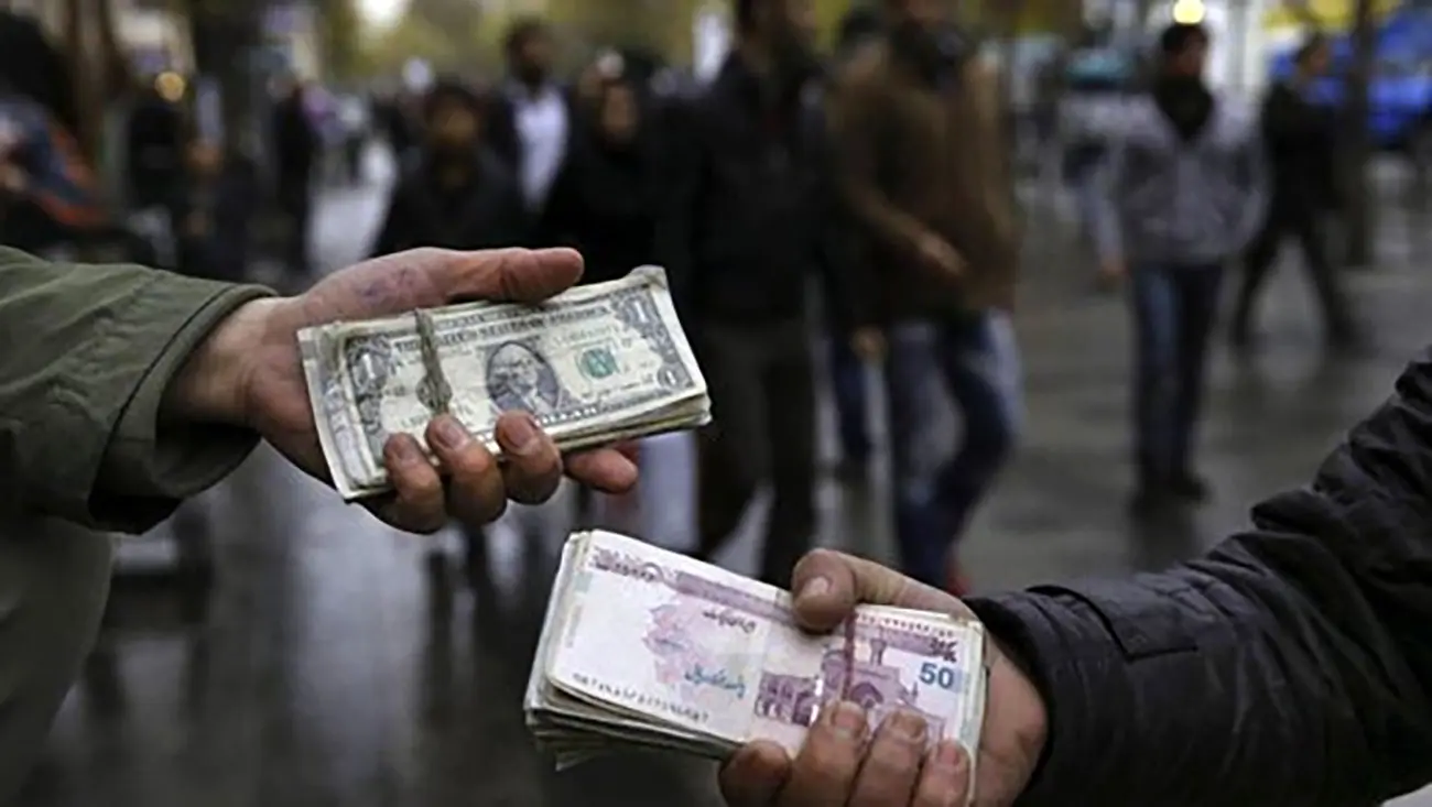 واکنش رئیس کل بانک مرکزی به شایعه برکناری اش / برنامه جدید برای بازار ارز در راه است !