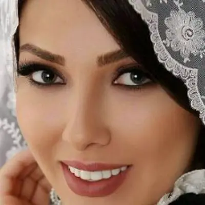 تصاویر جدید از مراسم عقد خواهر لیلا اوتادی؛ کیک چمدانی و سفره عقد ساده