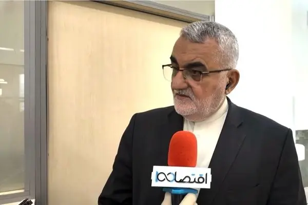 فیلم / راهکار علاءالدین بروجردی برای افزایش قیمت بنزین بدون تنش اجتماعی