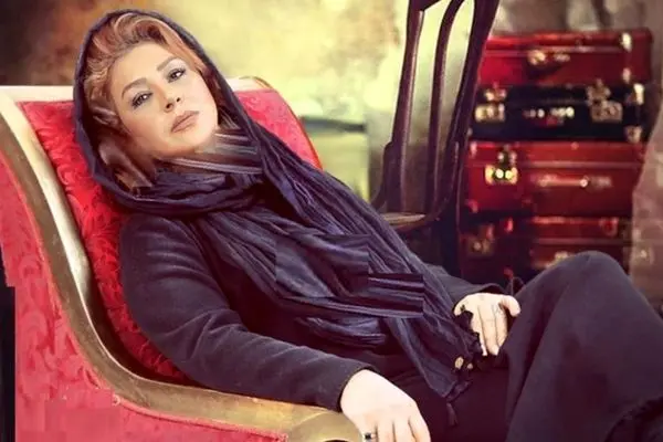 دکوراسیون رویایی نسرین مقانلو با مبلمان سلطنتی و لوسترهای خیره‌کننده!