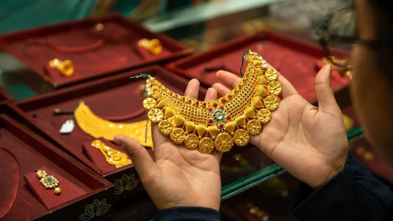 طلای هندی را کدام دسته از خانم ها می پسندند؟