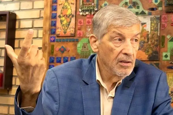 حقیقت‌پور: ظریف  کلید ارتباط با غرب و احیای برجام